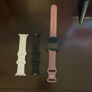 Apple Watch Series 4 (GPS, 4MM) - Space Grey Aluminum Case